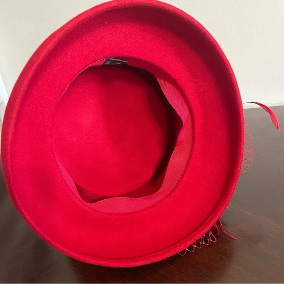 August Wool Red Derby Hat Bucket Top KY Derby Style Horse Racing Vintage - Picture 6 of 7